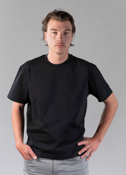 T-shirt Semi Oversized Black
