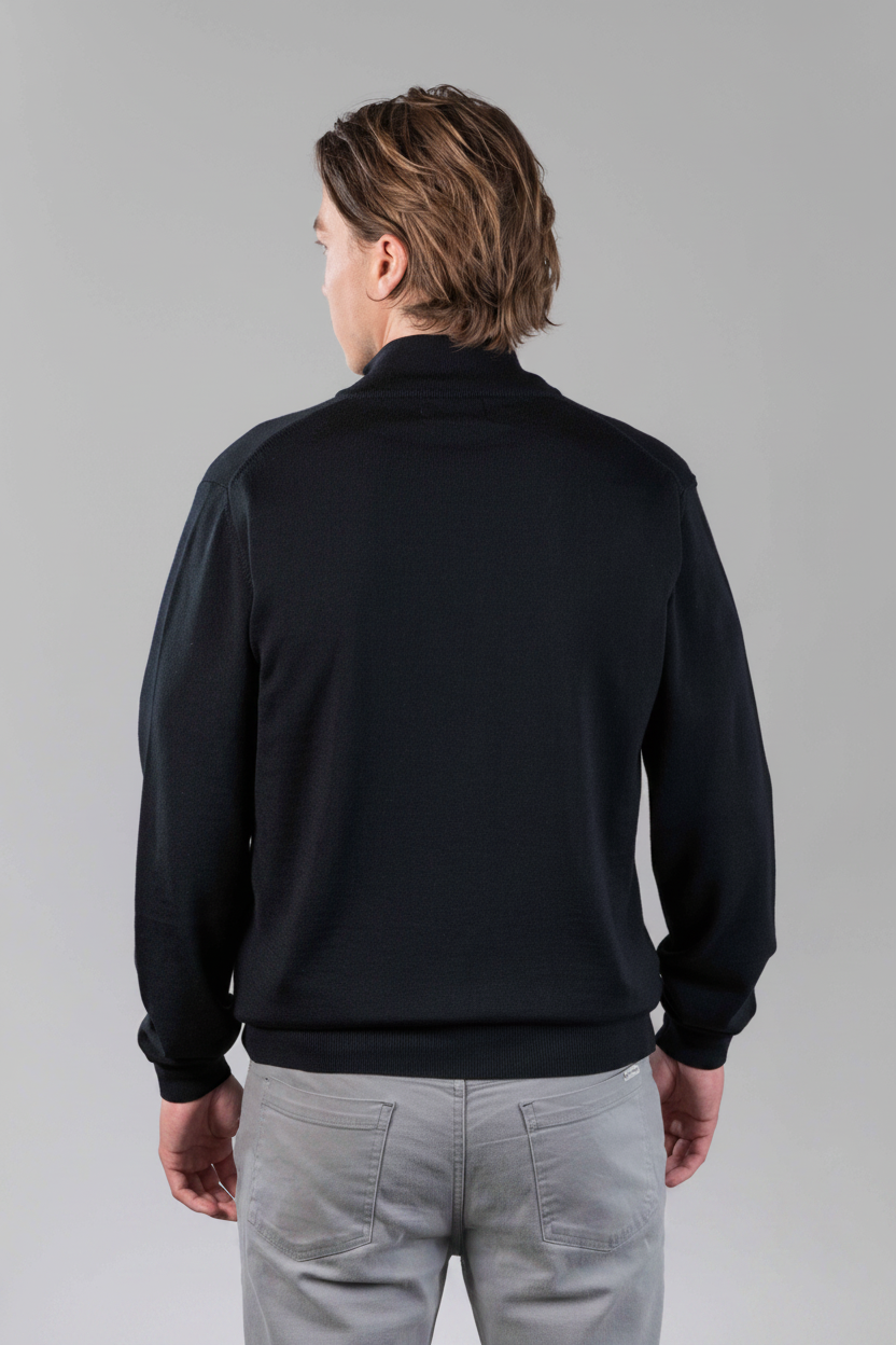 Quarter Zip Black - rug gepolijst